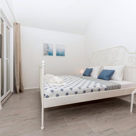 Vista Mare Apartment - 3 Bedroom, Sea View Makarska Eksteriør bilde