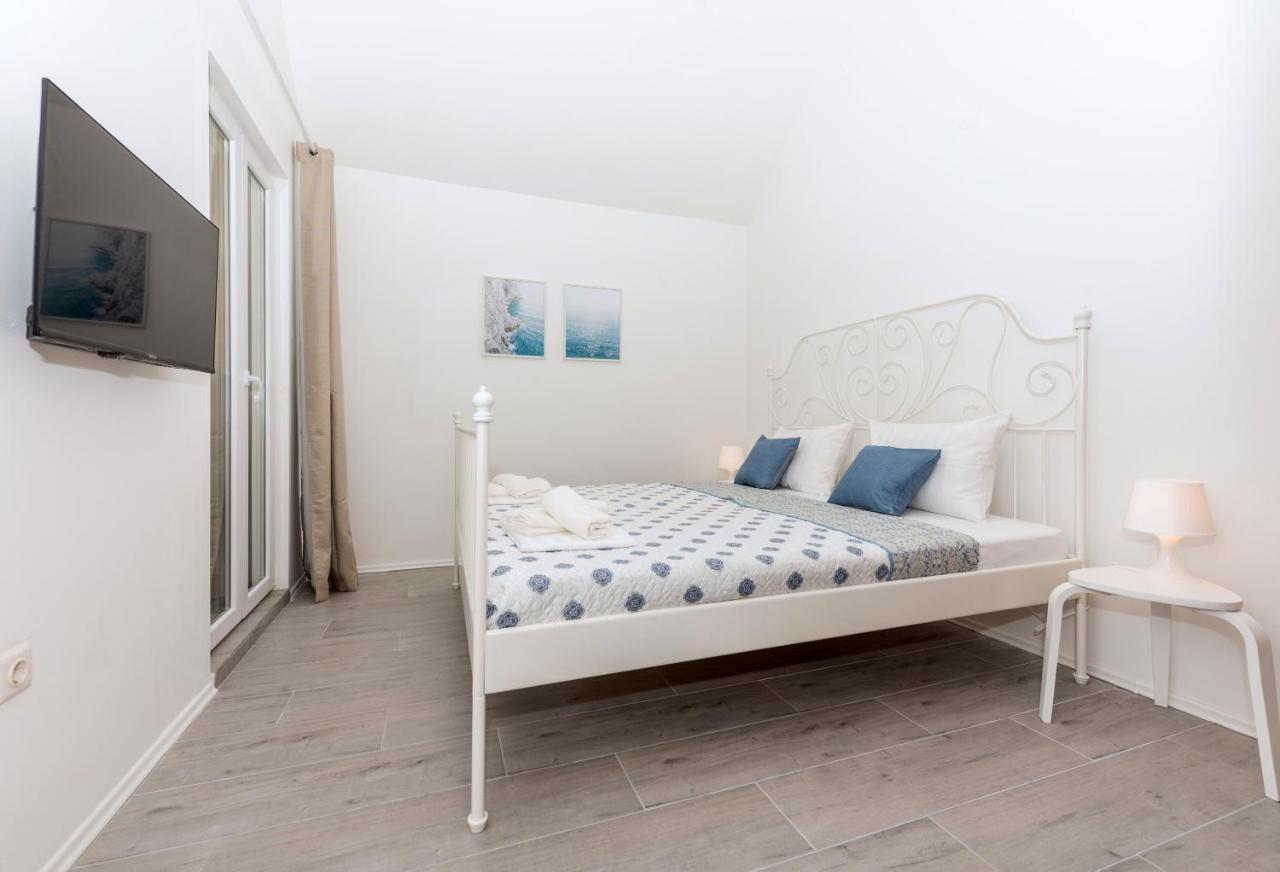 Vista Mare Apartment - 3 Bedroom, Sea View Makarska Eksteriør bilde